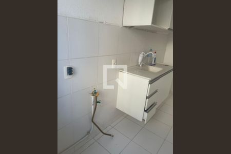 Cozinha de apartamento para alugar com 2 quartos, 45m² em Gardênia Azul, Rio de Janeiro