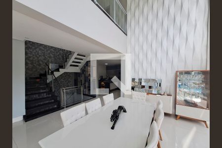 Sala de casa de condomínio à venda com 4 quartos, 400m² em Jardim Peri, São Paulo