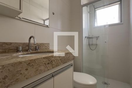 Banheiro da Suíte de apartamento para alugar com 2 quartos, 60m² em Gopouva, Guarulhos