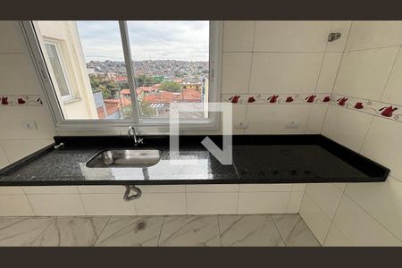 Sala - Cozinha de apartamento para alugar com 2 quartos, 100m² em Vila Clarice, Santo André