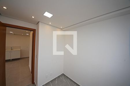 Quarto de apartamento para alugar com 2 quartos, 35m² em Vila Antonieta, São Paulo