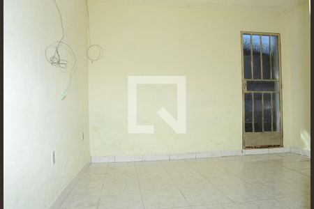 Sala de casa à venda com 1 quarto, 63m² em Goiânia, Belo Horizonte