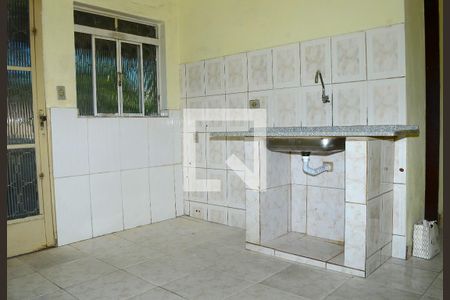 Cozinha de casa à venda com 1 quarto, 63m² em Goiânia, Belo Horizonte