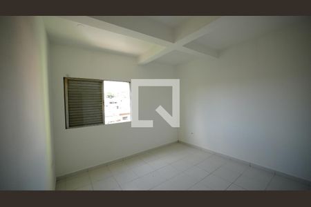 Sala de casa para alugar com 2 quartos, 90m² em Vila Lucinda, Santo André