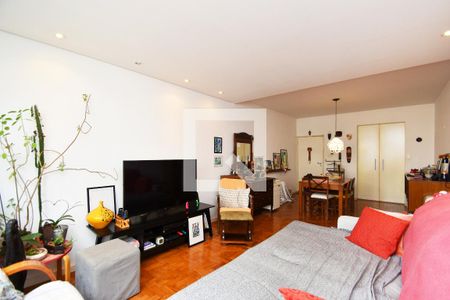 Sala de estar de apartamento à venda com 3 quartos, 122m² em Pinheiros, São Paulo