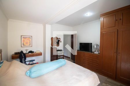 SUÍTE de casa à venda com 3 quartos, 155m² em Santana, São Paulo