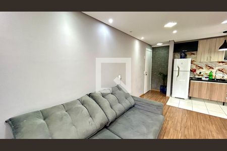 Sala de apartamento à venda com 2 quartos, 47m² em Jardim Bela Vista, Guarulhos