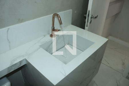 Lavabo de casa de condomínio para alugar com 4 quartos, 140m² em Jardim Belizário, Cotia