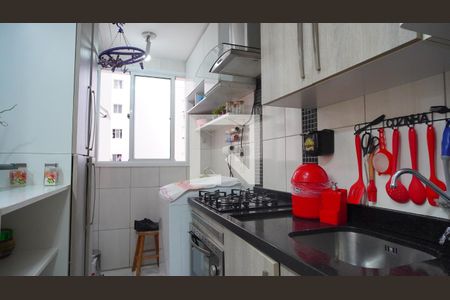 Cozinha e Área de Serviço de apartamento à venda com 3 quartos, 108m² em Vila Ipiranga, Porto Alegre