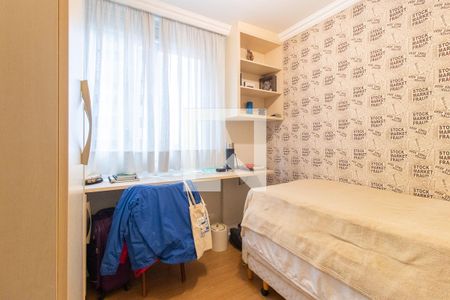 Quarto 1 de apartamento para alugar com 3 quartos, 80m² em Água Verde, Curitiba
