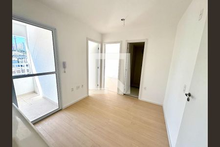 Sala/Cozinha de apartamento para alugar com 2 quartos, 40m² em Santo Amaro, São Paulo