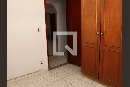 Quarto de casa para alugar com 3 quartos, 432m² em Setor Aeroporto, Goiânia