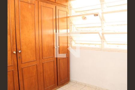 Quarto de casa para alugar com 3 quartos, 432m² em Setor Aeroporto, Goiânia