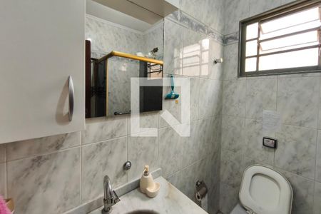 Banheiro de casa à venda com 2 quartos, 248m² em Jardim Vista Alegre, Campinas