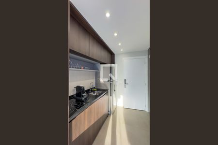 Studio de kitnet/studio para alugar com 1 quarto, 27m² em Jardim das Acacias, São Paulo