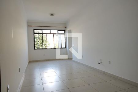 Sala de apartamento para alugar com 2 quartos, 82m² em Taquara, Rio de Janeiro
