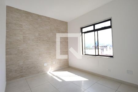 Quarto 1 de apartamento para alugar com 2 quartos, 82m² em Taquara, Rio de Janeiro