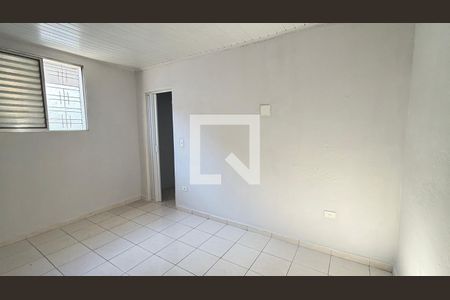 Quarto de casa para alugar com 1 quarto, 42m² em Parque Sevilha, São Paulo