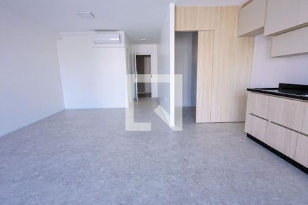 Cozinha de apartamento para alugar com 3 quartos, 100m² em Setor Bueno, Goiânia