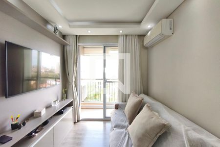 Sala de apartamento para alugar com 2 quartos, 57m² em Vila Satúrnia, Campinas