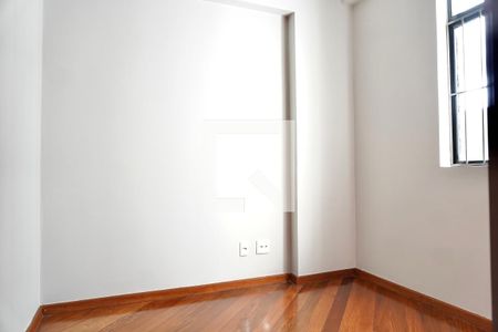 Quarto 1 de apartamento para alugar com 3 quartos, 84m² em Lourdes, Belo Horizonte