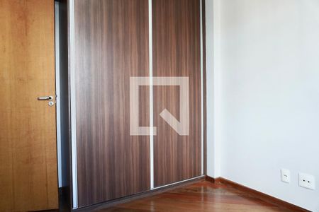 Quarto 2 de apartamento para alugar com 3 quartos, 84m² em Lourdes, Belo Horizonte