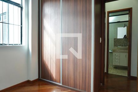 Quarto 1 de apartamento para alugar com 3 quartos, 84m² em Lourdes, Belo Horizonte