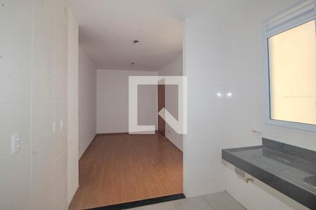 Cozinha/Area de serviço de apartamento para alugar com 2 quartos, 40m² em Cavalhada, Porto Alegre