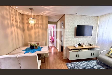 Sala de apartamento à venda com 2 quartos, 45m² em Vila Galvão, Guarulhos