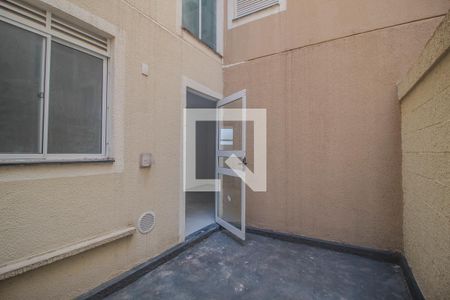 Quintal de apartamento para alugar com 2 quartos, 50m² em Cavalhada, Porto Alegre