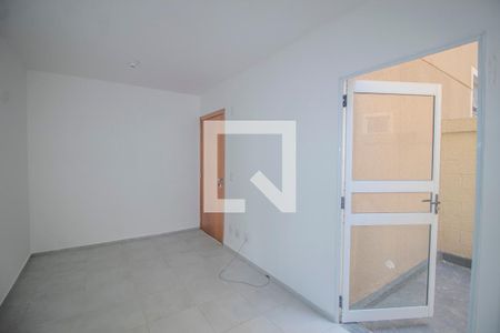 Sala de apartamento para alugar com 2 quartos, 50m² em Cavalhada, Porto Alegre