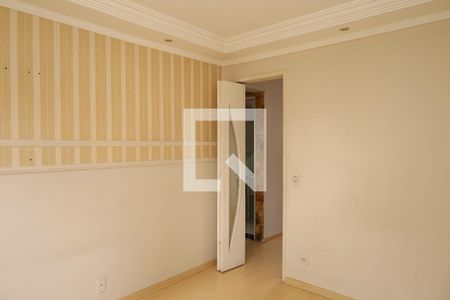 Quarto 1 de apartamento para alugar com 2 quartos, 45m² em Conjunto Habitacional Fazenda do Carmo, São Paulo