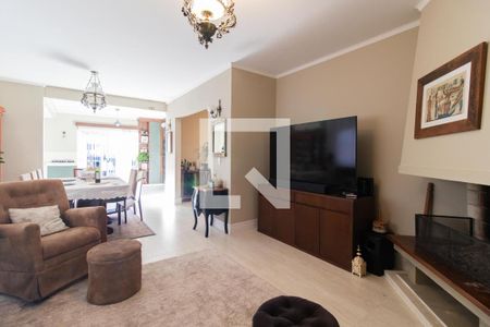 sala de casa à venda com 3 quartos, 250m² em Cavalhada, Porto Alegre