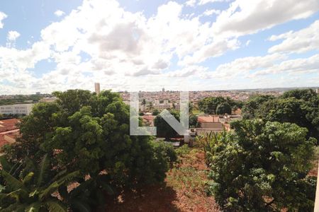 Apartamento para alugar com 2 quartos, 50m² em Chácaras Tubalina E Quartel, Uberlândia