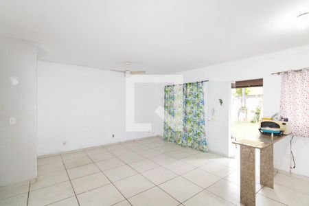 Sala/Cozinha de casa para alugar com 3 quartos, 180m² em Guaratiba, Rio de Janeiro