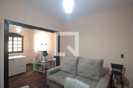 Sala de casa à venda com 3 quartos, 170m² em São João Batista, Belo Horizonte