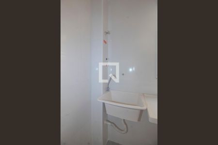 Cozinha/Area de serviço de apartamento à venda com 2 quartos, 40m² em Cavalhada, Porto Alegre