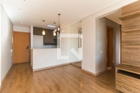 Sala de apartamento para alugar com 2 quartos, 70m² em Vila Mogilar, Mogi das Cruzes