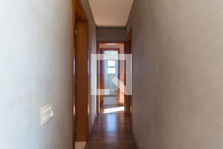 Corredor de apartamento para alugar com 2 quartos, 70m² em Vila Mogilar, Mogi das Cruzes