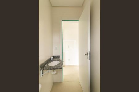 Banheiro Social de apartamento para alugar com 1 quarto, 29m² em Cajuru, Curitiba