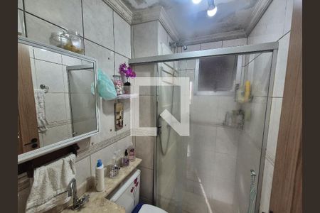 Banheiro  de apartamento à venda com 2 quartos, 49m² em Jardim Monte Alegre, São Paulo