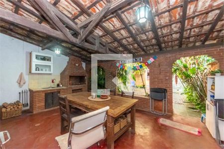 Casa à venda com 3 quartos, 190m² em Vila Mascote, São Paulo