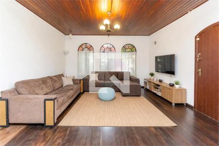 Casa à venda com 3 quartos, 190m² em Vila Mascote, São Paulo