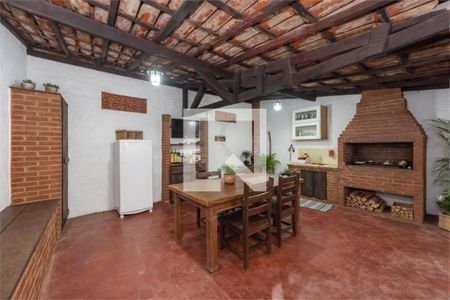 Casa à venda com 3 quartos, 190m² em Vila Mascote, São Paulo
