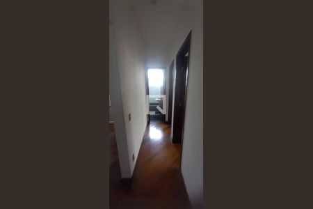 Corredor de apartamento para alugar com 4 quartos, 140m² em Coração Eucarístico, Belo Horizonte