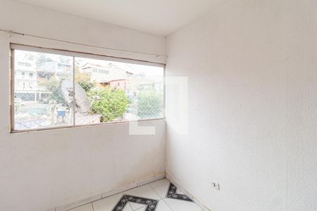 Quarto de casa para alugar com 1 quarto, 50m² em Parque Santa Teresa, Carapicuíba