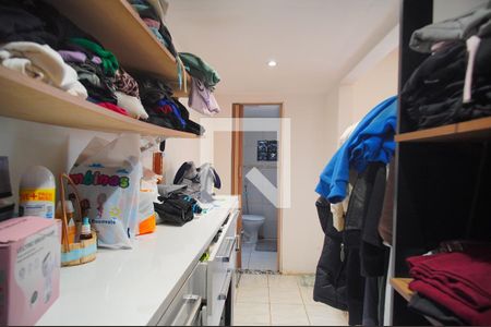 Closet da suíte de casa à venda com 4 quartos, 120m² em Rio dos Sinos, São Leopoldo