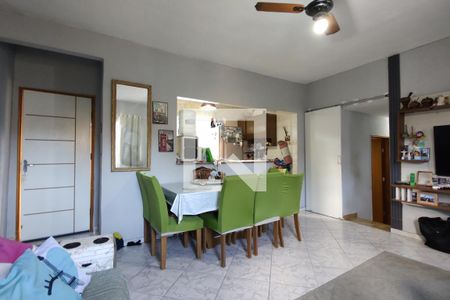 Sala de casa para alugar com 5 quartos, 170m² em Pechincha, Rio de Janeiro