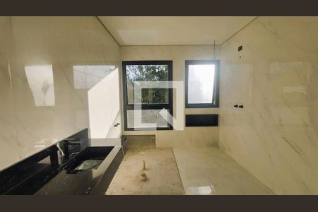 Casa à venda com 3 quartos, 273m² em Suru, Barueri