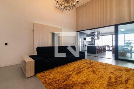 Casa à venda com 3 quartos, 302m² em Cidade Tamboré, Santana de Parnaíba